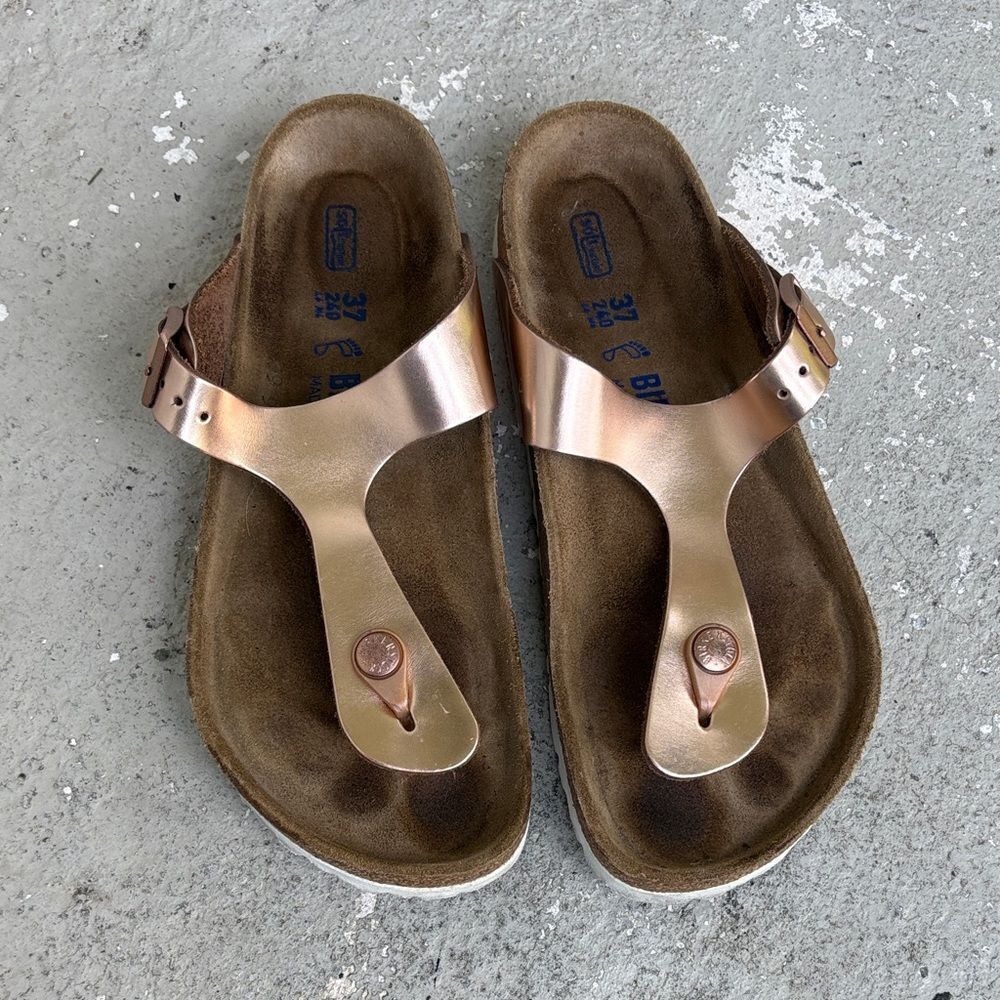 Birkenstock rose gold metallic sandals